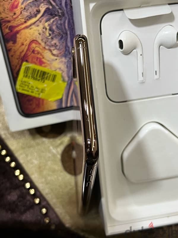 IPhone Xs Max 256 حاله نادره 9