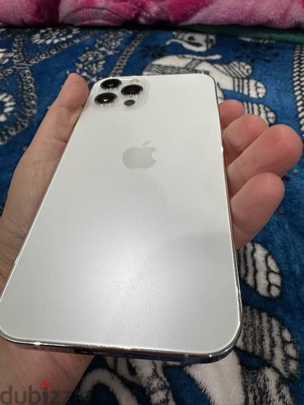 iphone 12 pro 2