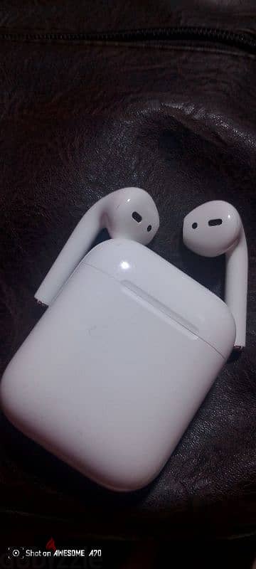 Apple AirPods V2 With Charging  A1602