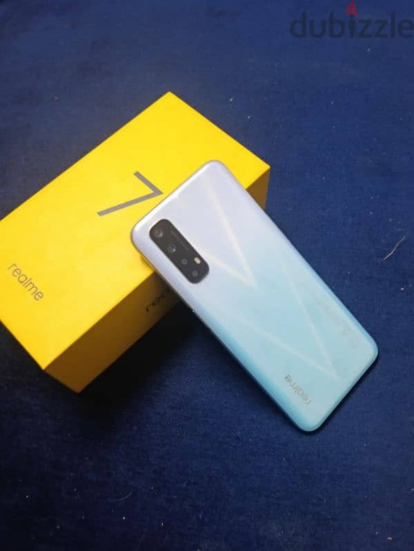 realme 7 0