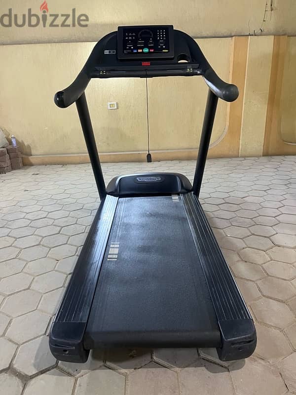 مشايه تكنو treadmill technogym أمريكي وزن مفتوح 0