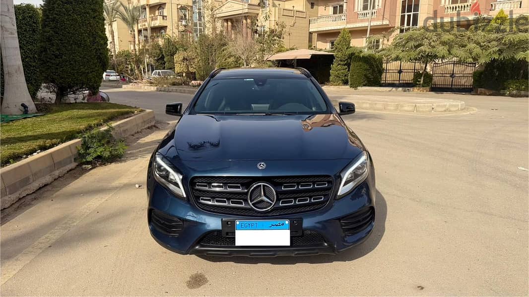 Mercedes-Benz GLA AMG 200 2020 0