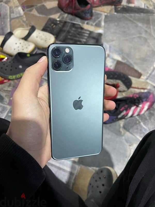 iPhone 11 Pro Max 0