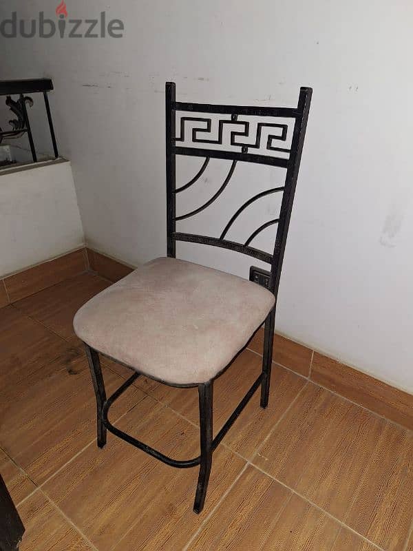 Dining table and four chairs for garden,balcony,kitchen or dining room 7