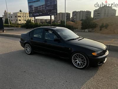 BMW 330 2005