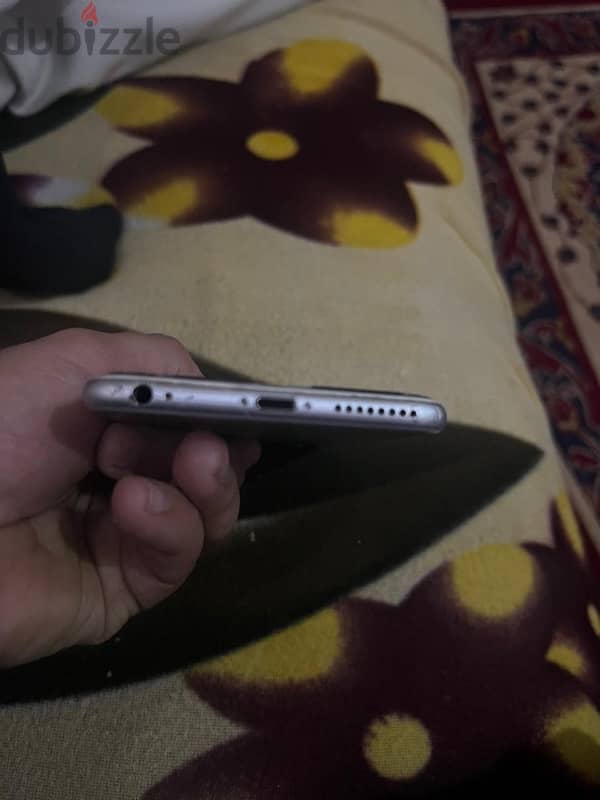 ايفون 6s بلس 4