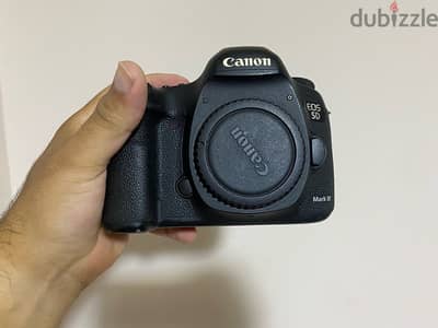 Camera Canon 5D Mark III For sale Like new