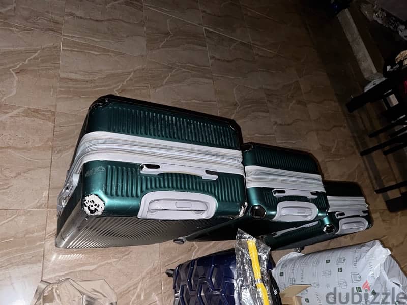 3 emerlad green luggage set 3