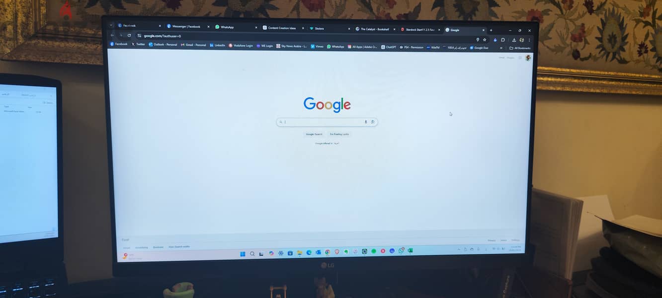 شاشة LG كبيرة 24 بوصة – إستعمال راقي 0