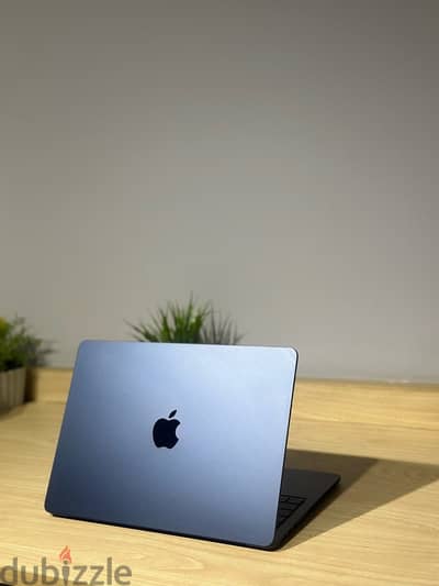 Macbook Air M2 2022 6 cycle