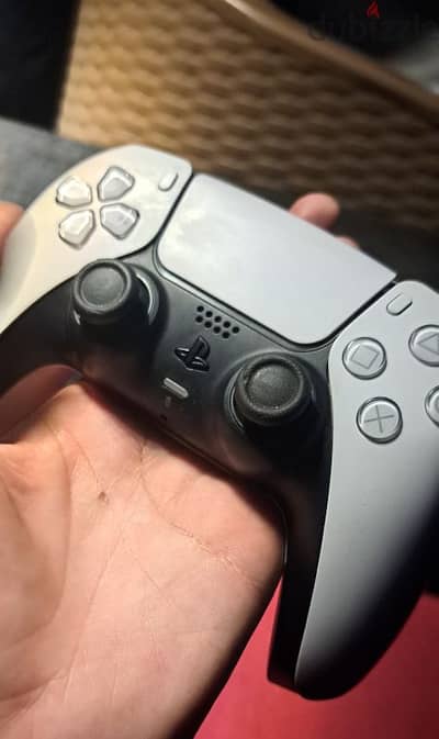 PS5 controller دراع بلايستيشن ٥ اصلي استعمال خفيف