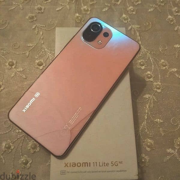 Xiaomi Mi 11 lite 5G ( 265 gb + 8 gb Ram ) peach pink 1