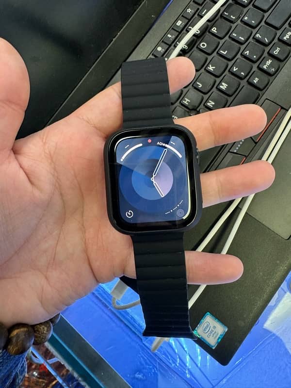 Apple watch SE (2nd gen ) 44ml 5