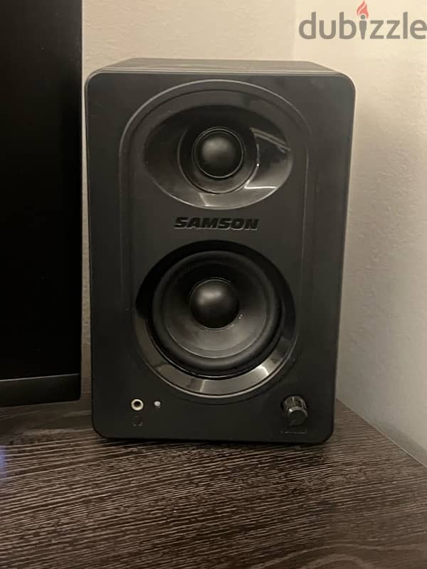 studio monitors samson mediaone m30 pair 3