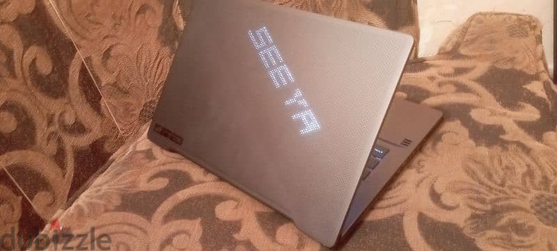 asus zephyrus slim Ryzen7+Nvidia GTX +1TB 6