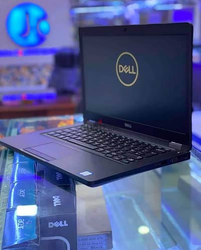 لاب توب dell بحالة ممتازة