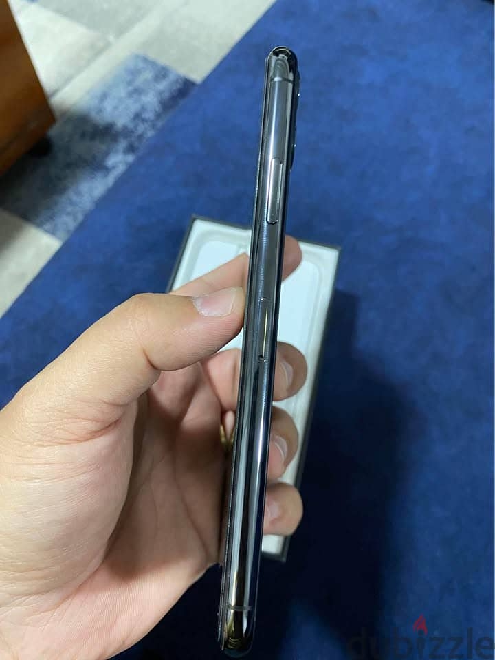 Iphone 11 pro max 64 GB 5