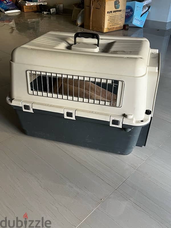 Dog cage Airlines approved 2