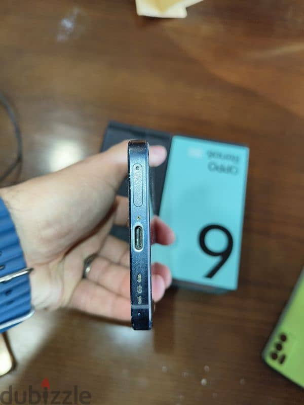 oppo reno 6 5g بجميع مشتملاتة 2