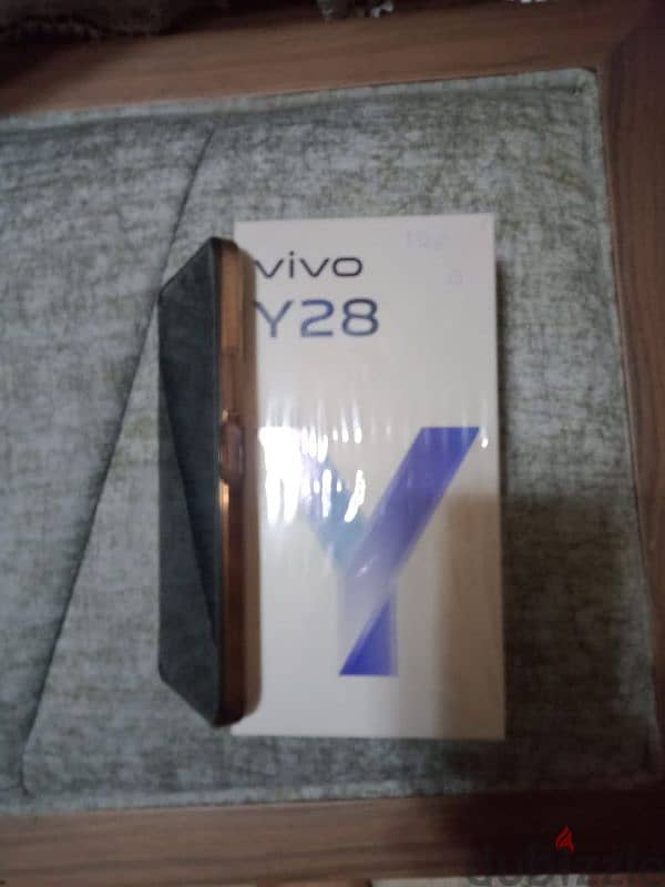 vivo y28 3