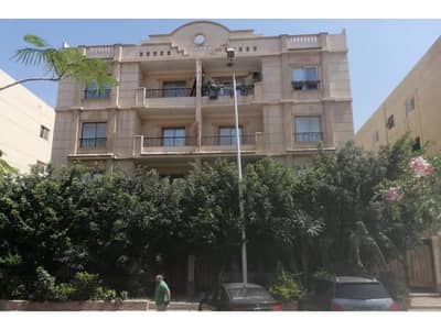 Ready To Move 4BR  apartment in el shorouk city