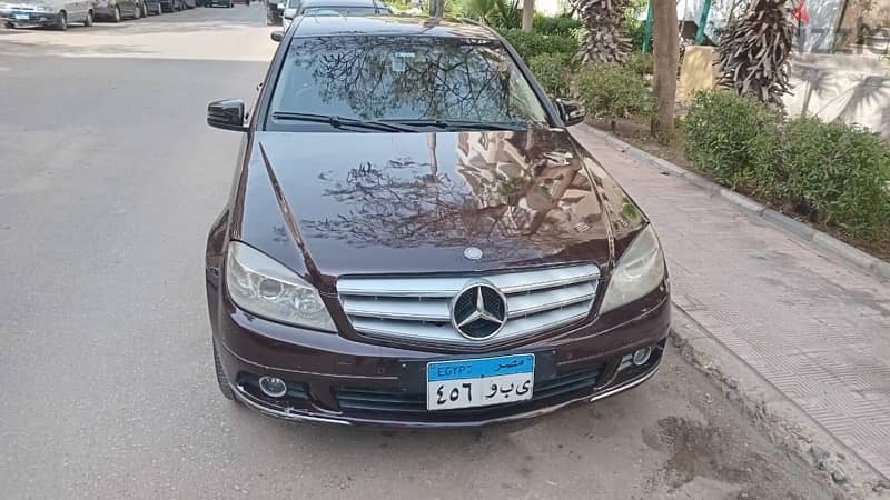 Mercedes-Benz C250 2011 0