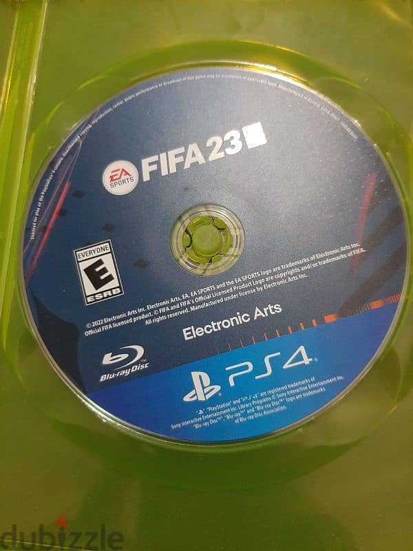 GOD OF WAR  & FIFA23 2