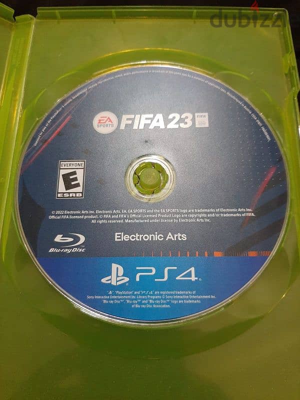 GOD OF WAR  & FIFA23 3