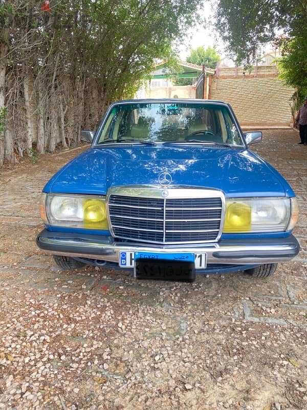 Mercedes-Benz 230 1981 معدله 0