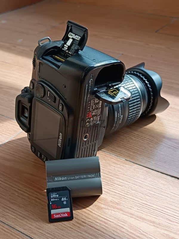 NIkon D80 6