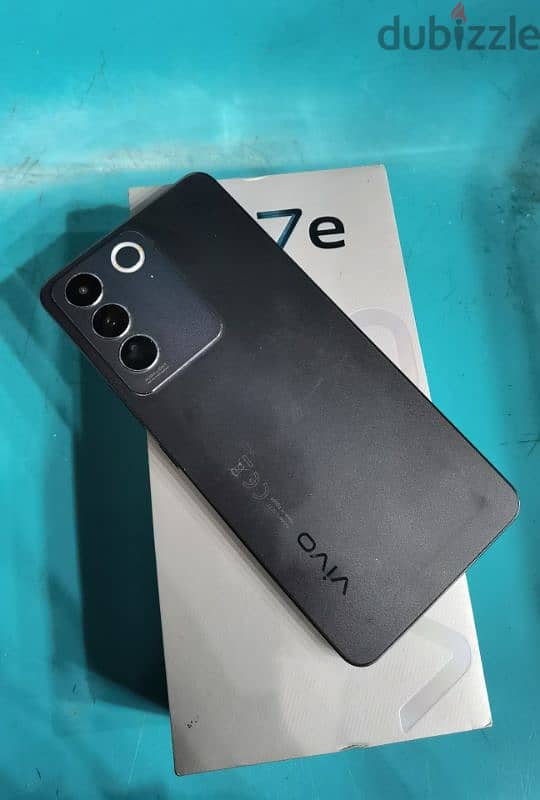 Vivo V27e 12