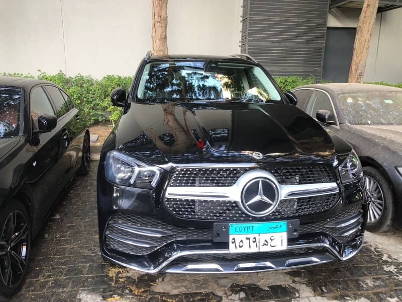 Mercedes-Benz GLE-Class 2023 0