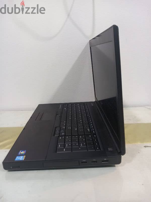 لاب توب وركستيشن  dell m6800 3