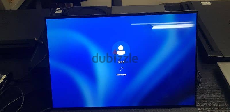 Delll XPS 17 9720:-core i7  12 th/32 GB/Ssd 1TB/Rtx 3060 M2 17"Touch 0