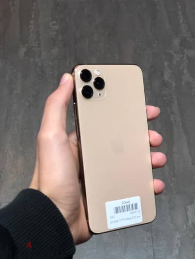 للبيعIPHONE 11 PRO MAX 512GB -مشحون 19 مرة فقط& بضمان معتمد