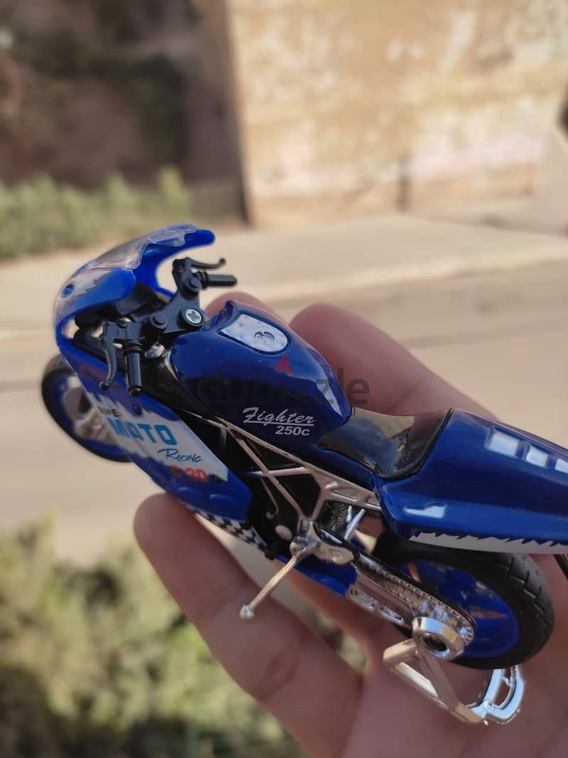 Motorcycle diecast model ماكيت موتوسيكل 3