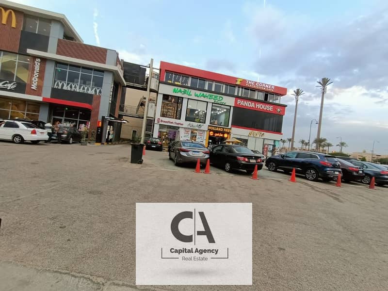 A 115 sqm commercial store for rent inside a gas station in Banafseg Villas Services - Fifth Settlement 0