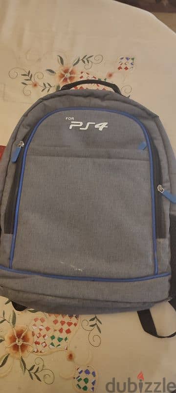 playstation 4 slim 800gb + PS4 backpack 12