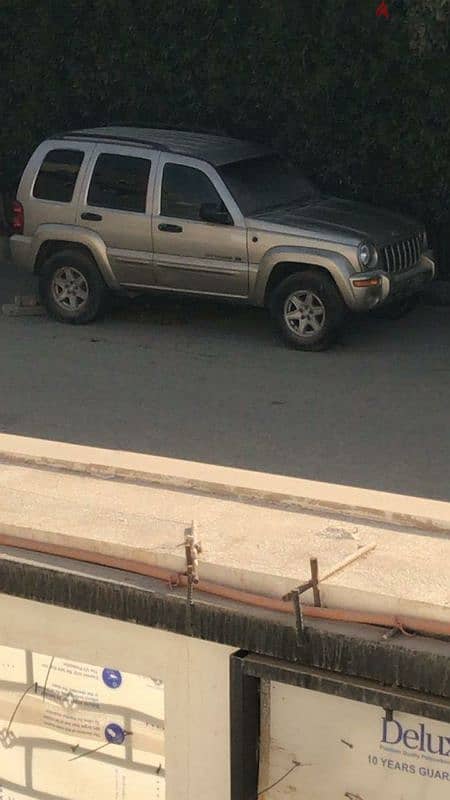 Jeep Cherokee 2003 0