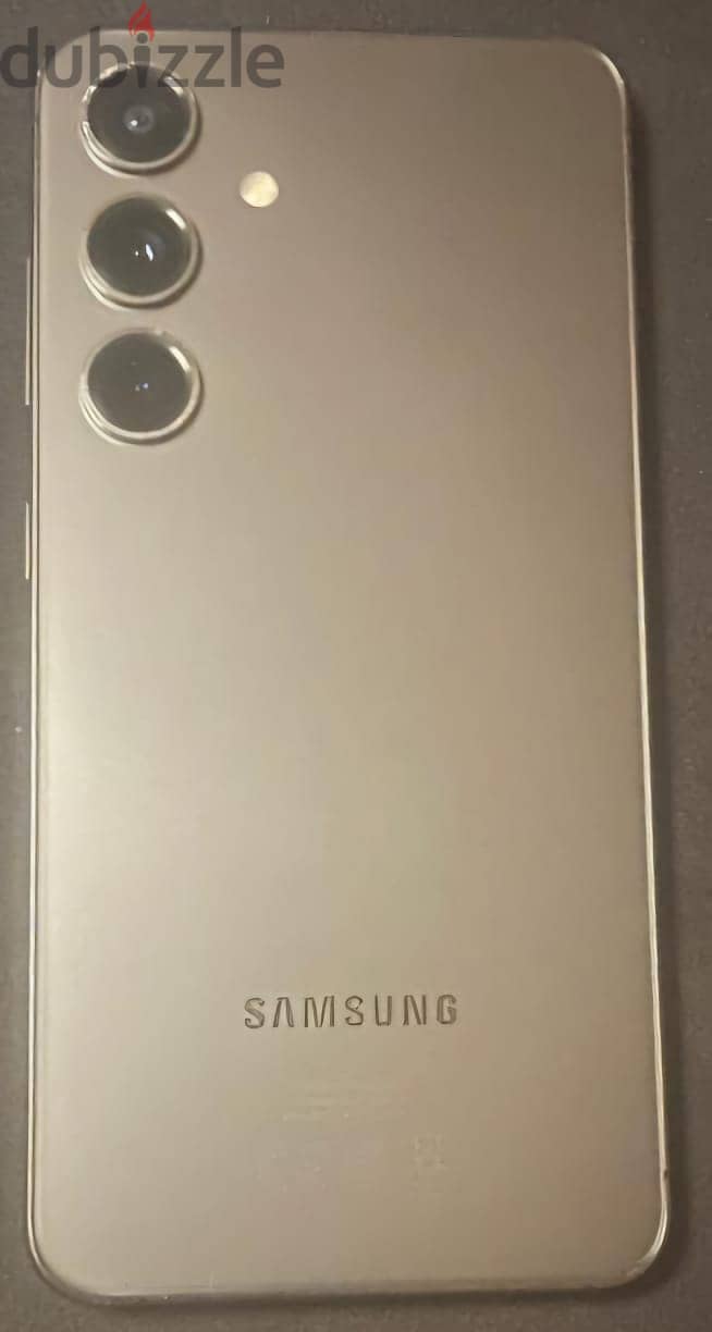 Samsung S24 2