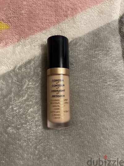 Too Faced BTW Concealer