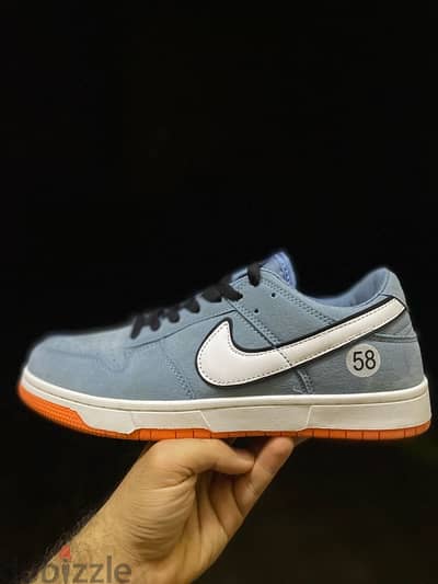 كوتش ميرور Nike SB