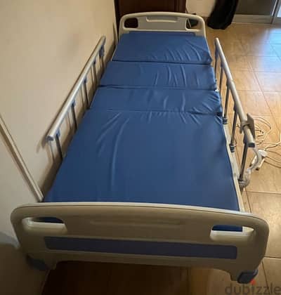 سرير طبي وملحقاته Medical bed