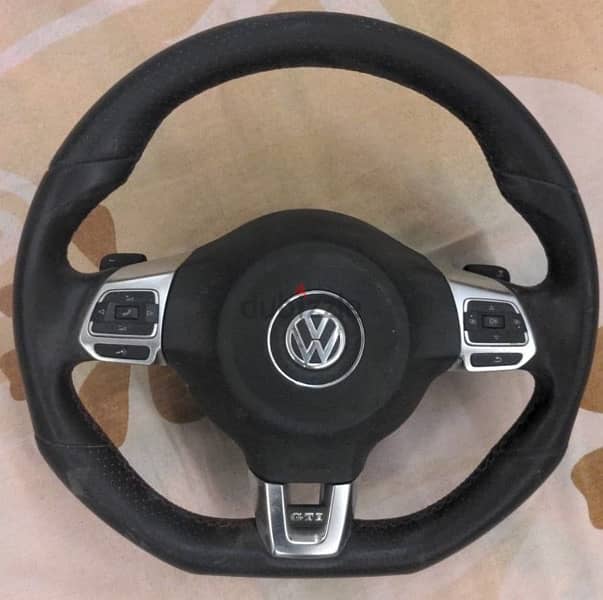 VW GTI steering wheel 1