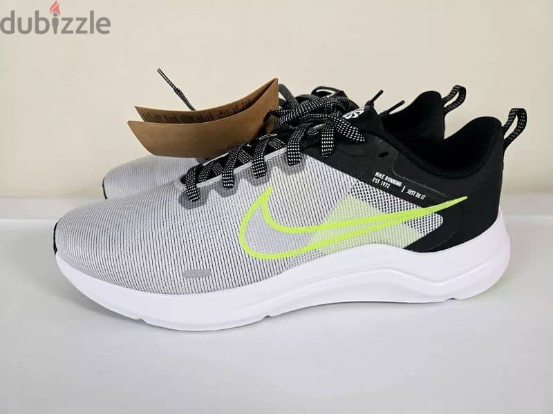 Nike Downshifter 12 Original from Canada غير مستعملة 2