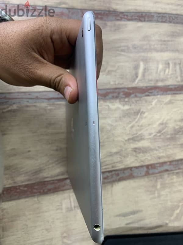 اي باد ابل iPad Air 7