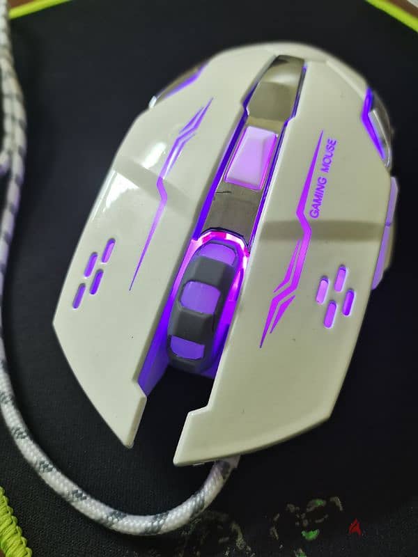 Aula S20 Gaming mouse. 1