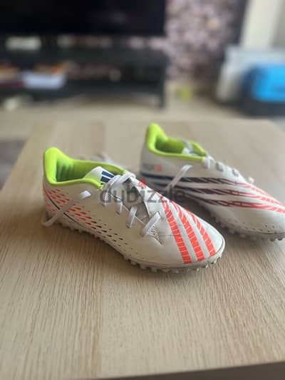 Adidas Predator shoes for Kids