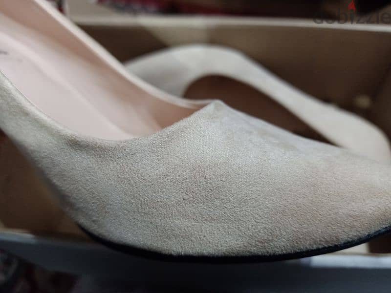 Beige shamwa heels (Size: 38) 1