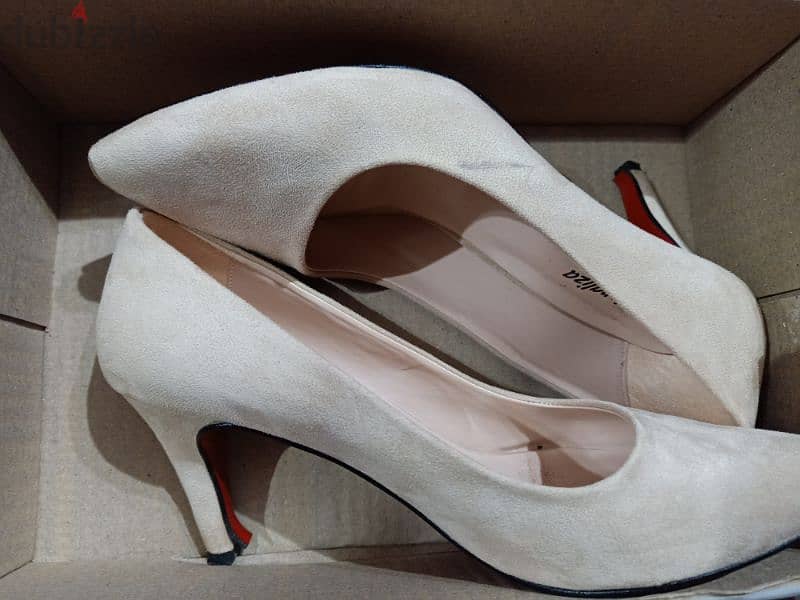 Beige shamwa heels (Size: 38) 2